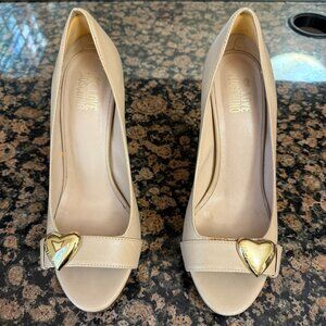 Love Moschino Logo Pump Shoes